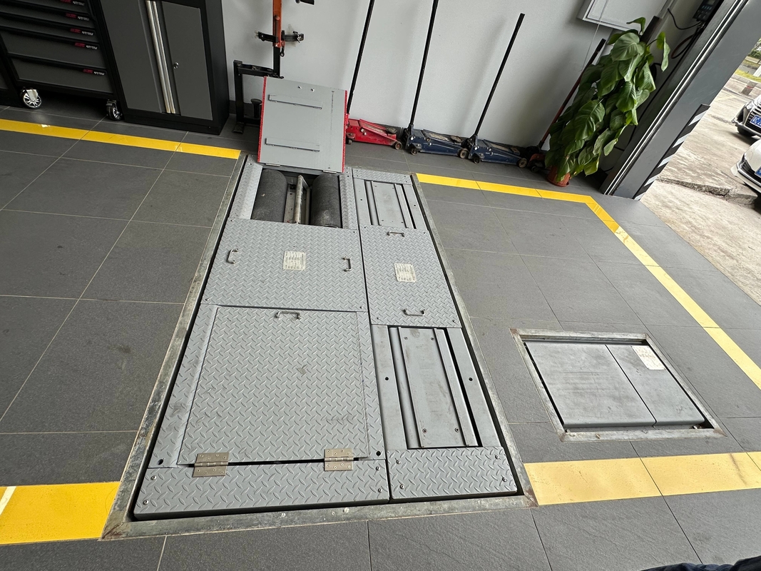 Linha de ensaio do veículo com rolos combinados 4 em 1 Linha de ensaio do veículo com conceção inovadora da tampa do banco de travagem