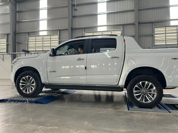 Testador de freio de rolo de linha de teste de veículo Cartesy marca CTGT-3-3C Roller Trinity com carga de eixo testador de deslizamento lateral de placa única para veículos leves