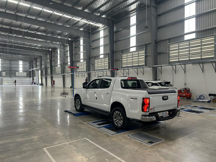 Testador de freio de rolo de linha de teste de veículo Cartesy marca CTGT-3-3C Roller Trinity com carga de eixo testador de deslizamento lateral de placa única para veículos leves