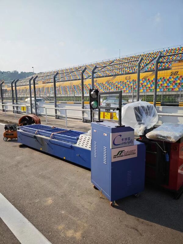 Dinamômetro do chassi do veículo de carga de 4 t, com potência máxima de absorção de 160 kW e carga máxima no eixo de 3000 kg para ensaios de desempenho automóvel